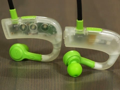 BlueAnt Pump: A rugged wireless sports headphone that's washable