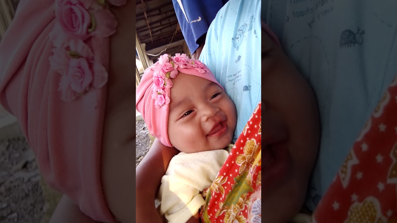  Cara  membuat  bayi tertawa  YouTube