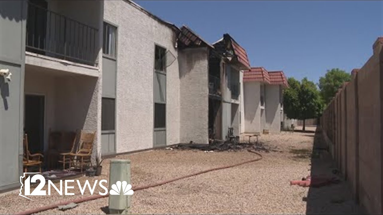 At least 16 people displaced after Glendale apartment fire - YouTube