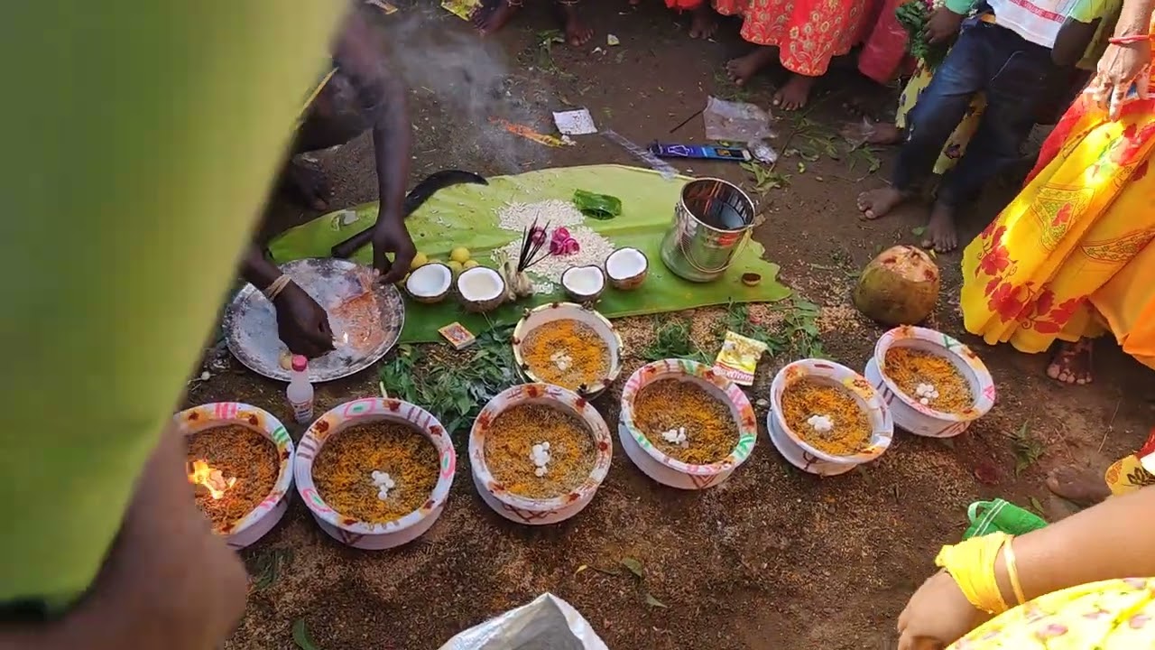 இருக்கன்குடி மாரியம்மன் அக்னி ஆட்டம்