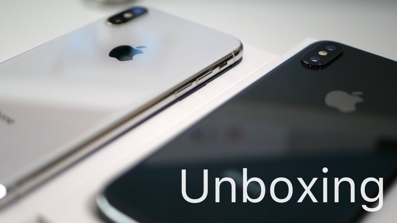 iPhone X - Unboxing, First Look and Quick Comparison