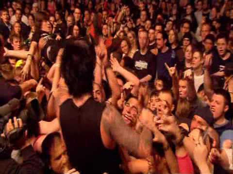 Papa Roach - Last Resort. [Live in Chicago]