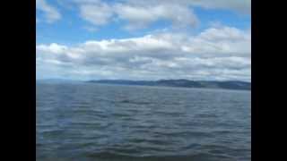 Je suis loin du bord à la auteur de Saint-Siméon et Notre-dame-du-portage.