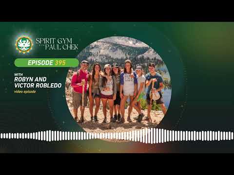The Family Who Ditched The Rat Race and Never Looked Back | Robyn and Victor Robledo
