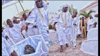 Ooni Steps Out For The 1st Time This Year As He Participate In Oshoosi Festival,Got People Talking