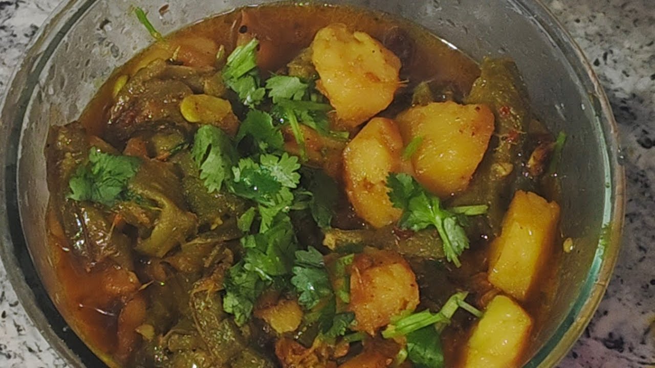 आलू और सीम की बहुत ही मजेदार सब्जी।Aalu Sim Recipe. 