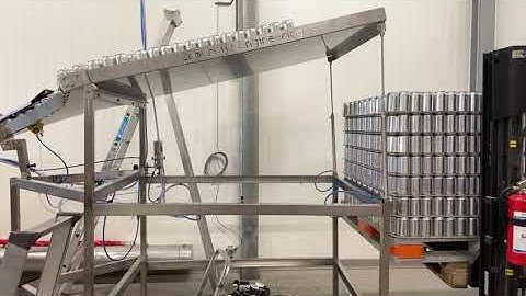 Depalletizer (semi-automatic) by https://zomerdijkengineering.com/