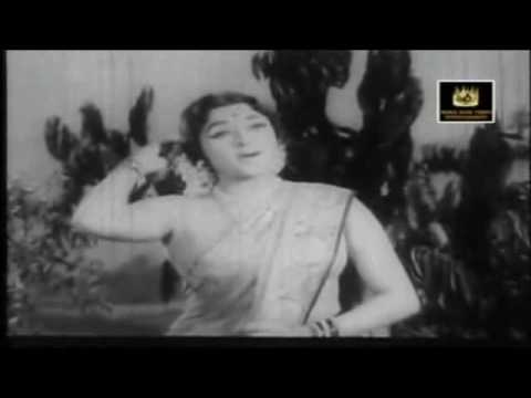 Padmini & Saroja Devi - Manjalum Tandhal - Thenum ...