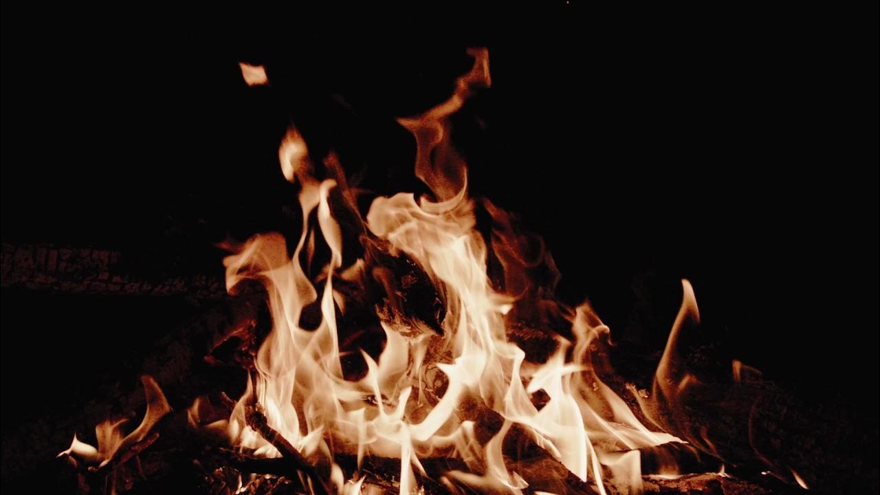 Огонь для релакса. Успокаивающий огонь. Камин расслабляющий звук камина. Костер релакс камин. Костер.