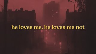 Download lagu Jessica Baio - he loves me, he loves me not (Lyrics)