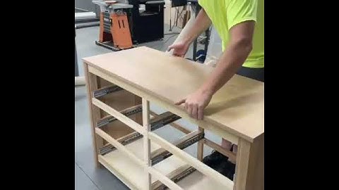 How to Attach a Table Top to Allow for Wood Movement | Woodworking ||  #Shorts #Youtubeshorts