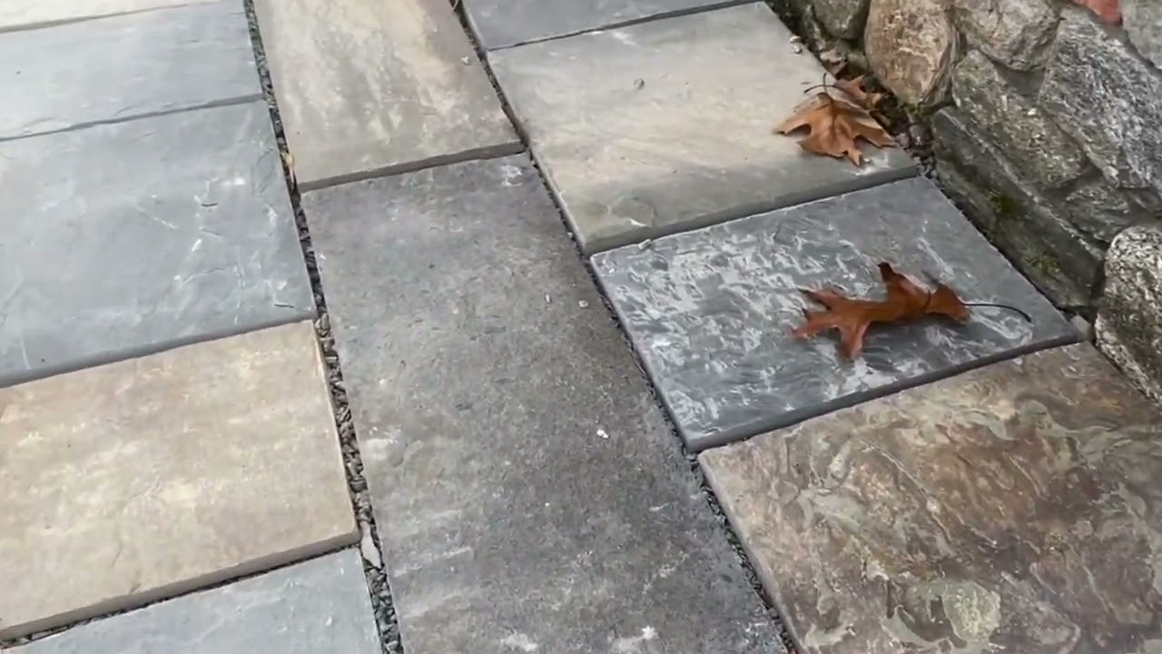 Natural Cleft Bluestone