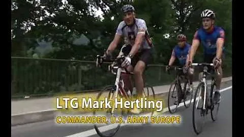 LTG Hertling Strong Soldiers, Strong Teams