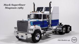 : Mack Superliner Magnum 1985  (IXO Models) 1\43