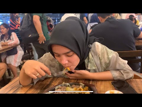 KULINERAN DI BANDUNG
