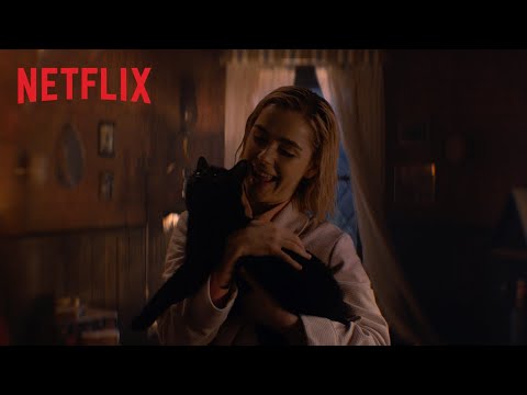 Vidéo: Dans sabrina qu'est-ce que salem ?