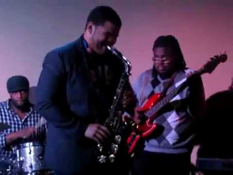 Beyonce' Love on Top (cover) that's Saxxy- Jazz Artist Brandon Primus Music Band
