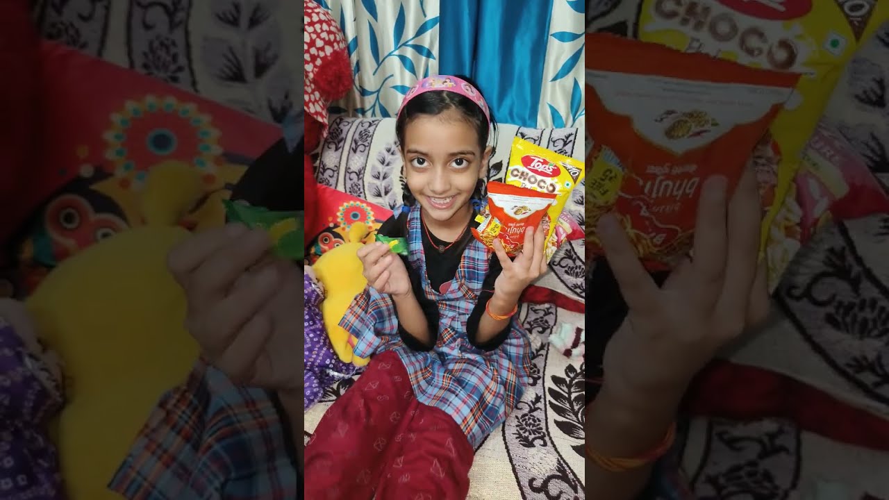 जब देखो बाहर की चीजें खाती हैं राधिका 🍫🍫