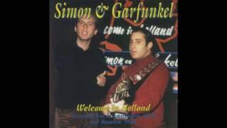 Here it's back... Simon & Garfunkel live from Amsterdam in 1970. En...