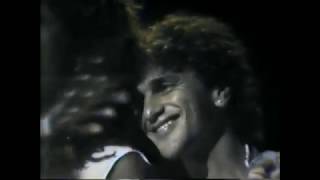 Video thumbnail of "Djavan e Caetano Veloso - Luz do Sol (1982)"