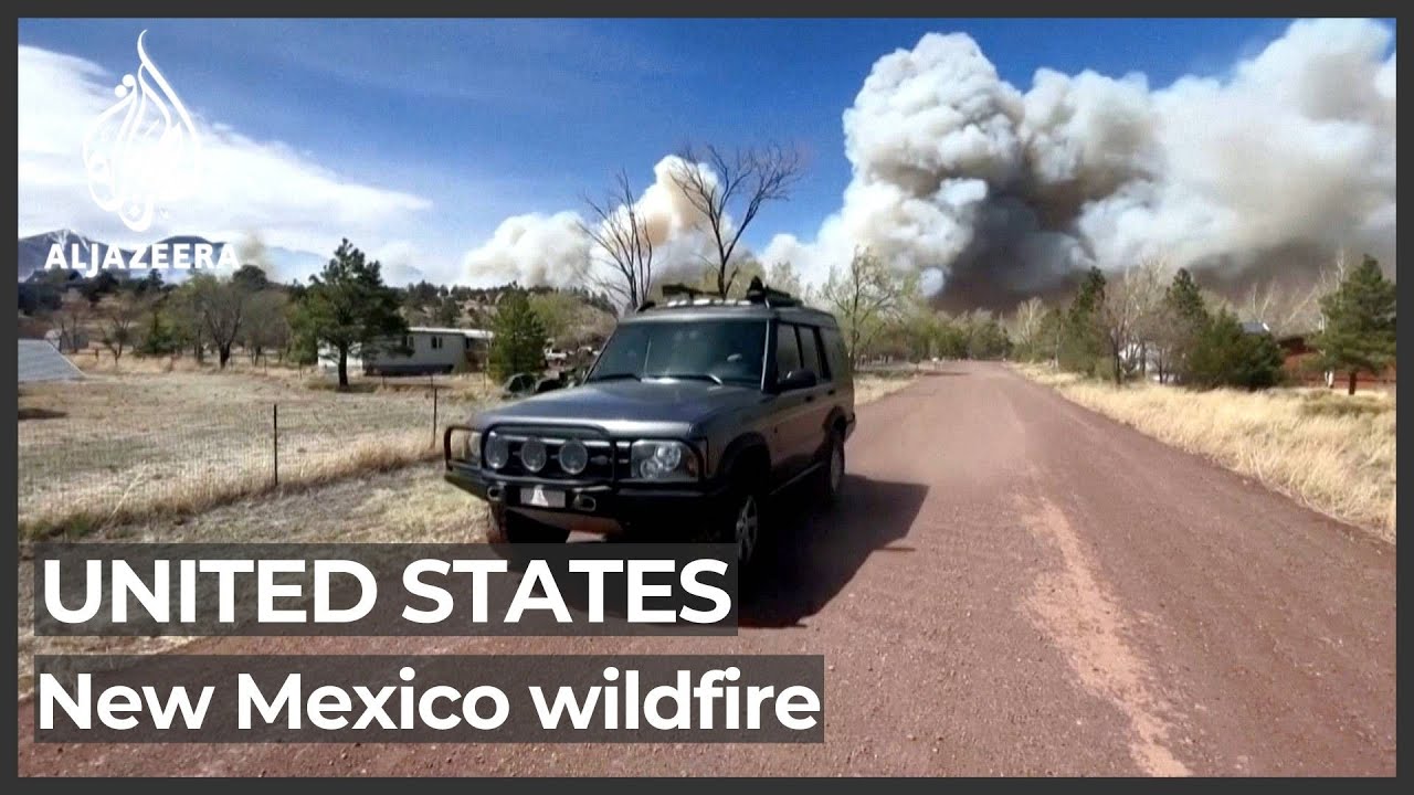 Hundreds flee homes in US southwest as massive wildfire advances