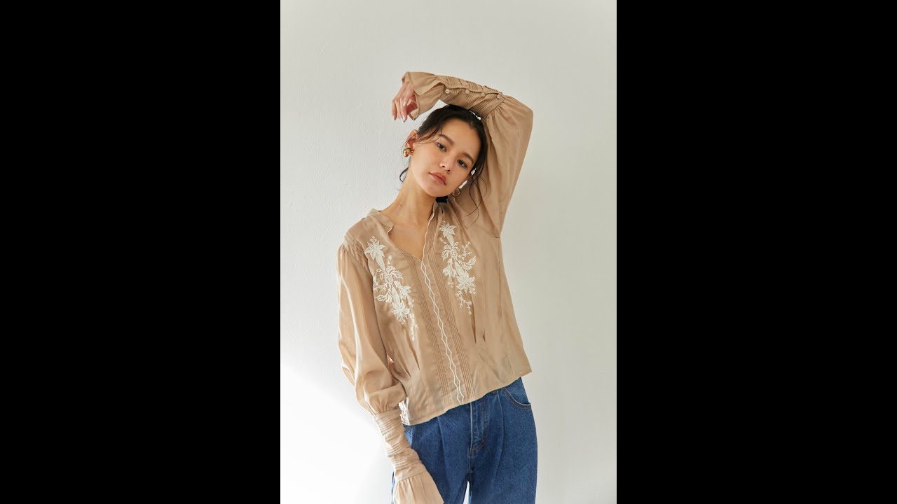 新作人気モデル yori スカラップ刺繍サマーシャツ 