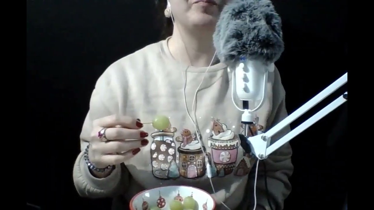 ASMR|Comiendo uvas 🍇