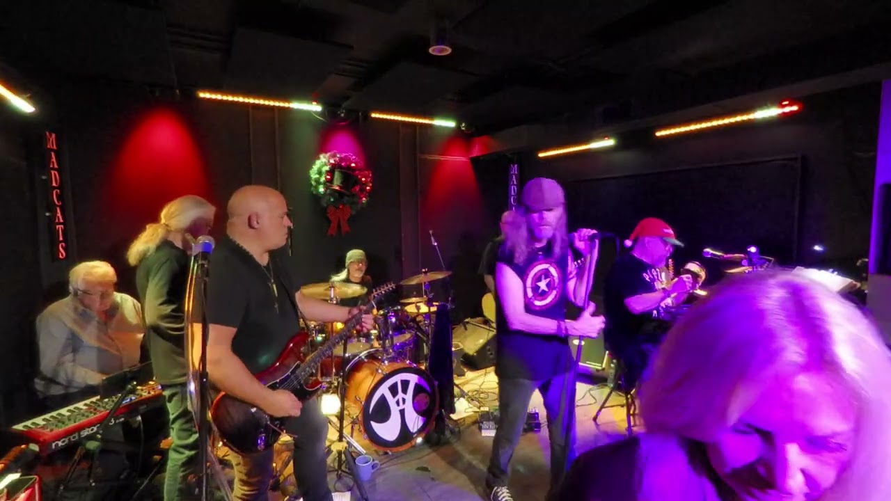 JakTripper- Love To Love- Madcats 12- 27- 25