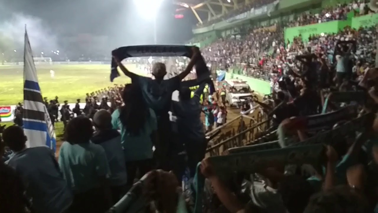 Arema VS Persela Piala Presiden 2018 - YouTube
