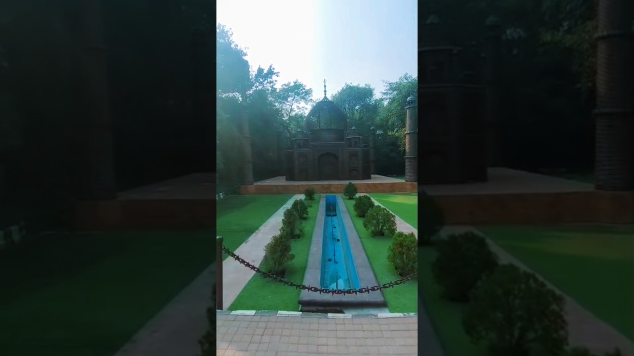 Scrap Taj Mahal! Delhi's Waste to Wonder Park replica 