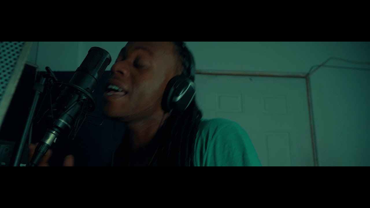 PATAJE MELODI  - BOB CAILLOUX, VIDEO OFICIAL