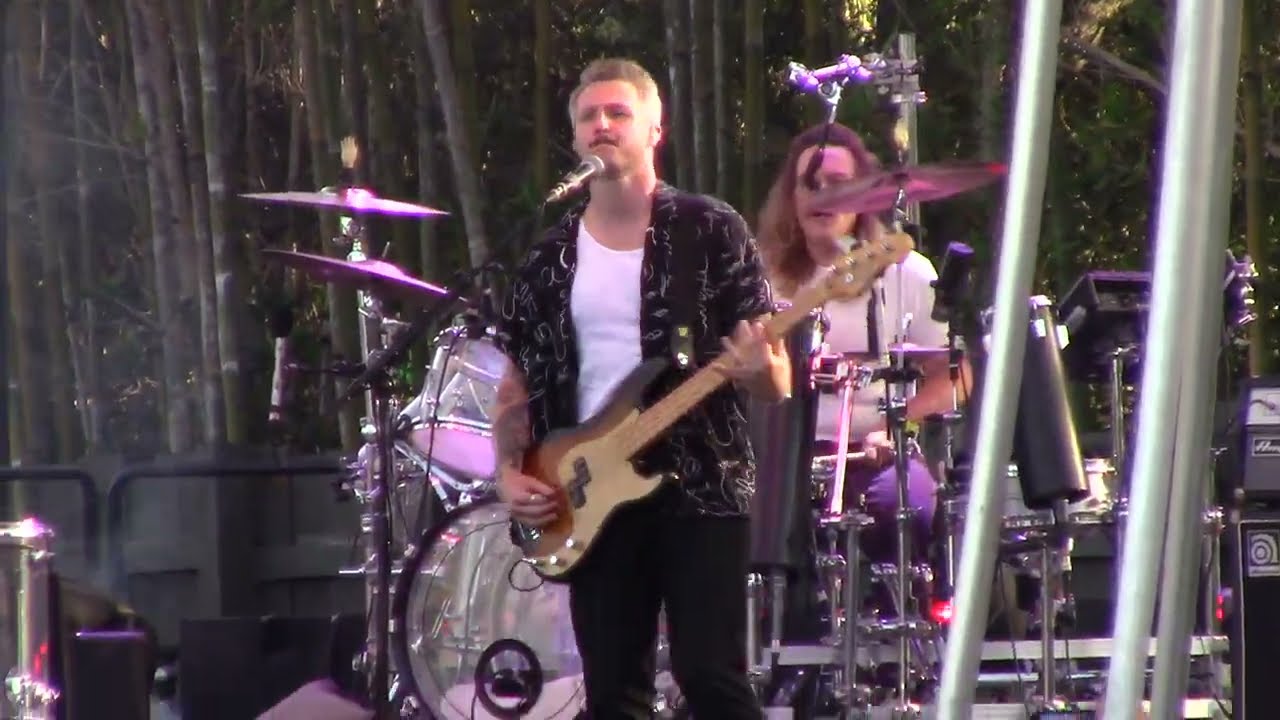 2023 04 30 Walk The Moon - Fire In Your House