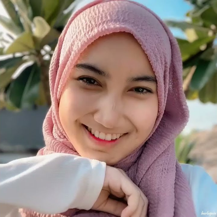 STORY WA ADIRA SAHARA ||WRAP ME IN PLASTIC