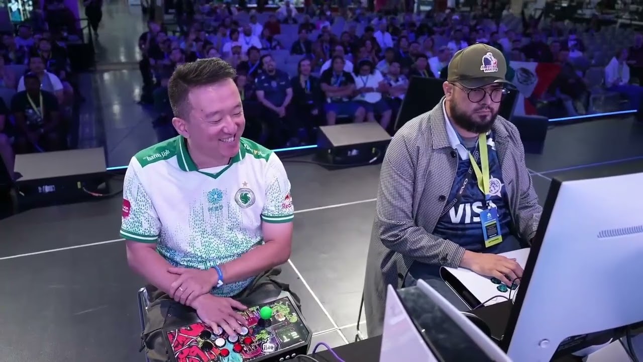 KOFXV  EVO 2025    對手非常痛苦~~那個BABY的人再笑!!!!