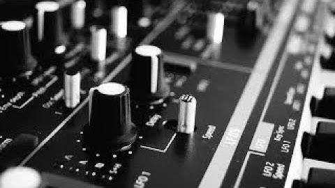 The Robots (Part I) 1st Intro Sound. #kraftwerk #massive #patches