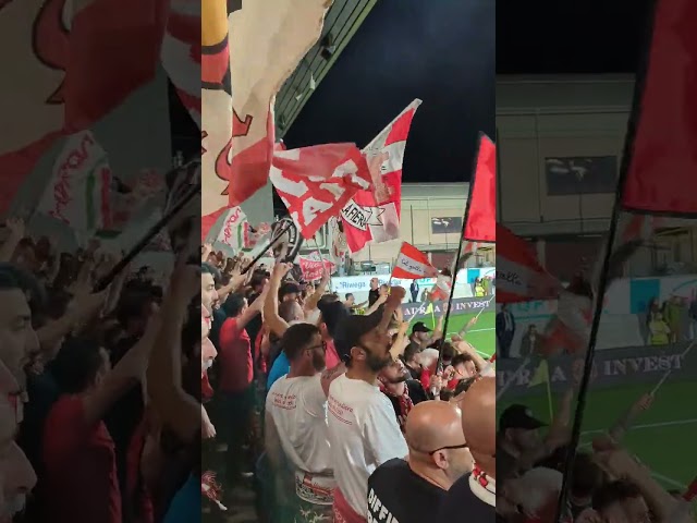 Forza Bari Adesso Credici! Nuovo coro ultras Bari class=