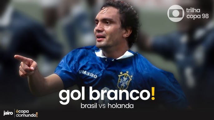 Vídeo: 17 anos depois, Ronaldinho Gaúcho relembra golaço na Copa - Jornal O  Globo