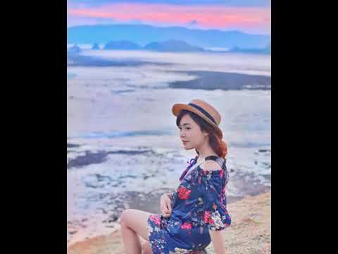 Cover Hujan - utopia (tami Aulia)