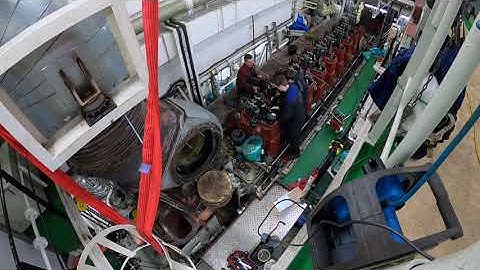 Framtak MAK M43C sveifarásskipti / Crankshaft replacement