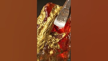 ASMR gold — extracting gold stuck to chalcedony rock using a chisel.