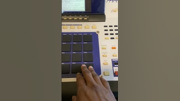 Adding drums 🪘 to a sample on the MPC 4000