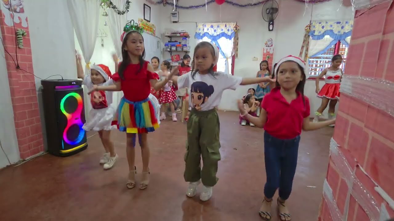 크리스마스 파티 댄스 초등부 파트2 