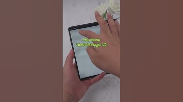 Maximize your efficiency with #HONORMagicV2 split-screen capabilities. #HONOR