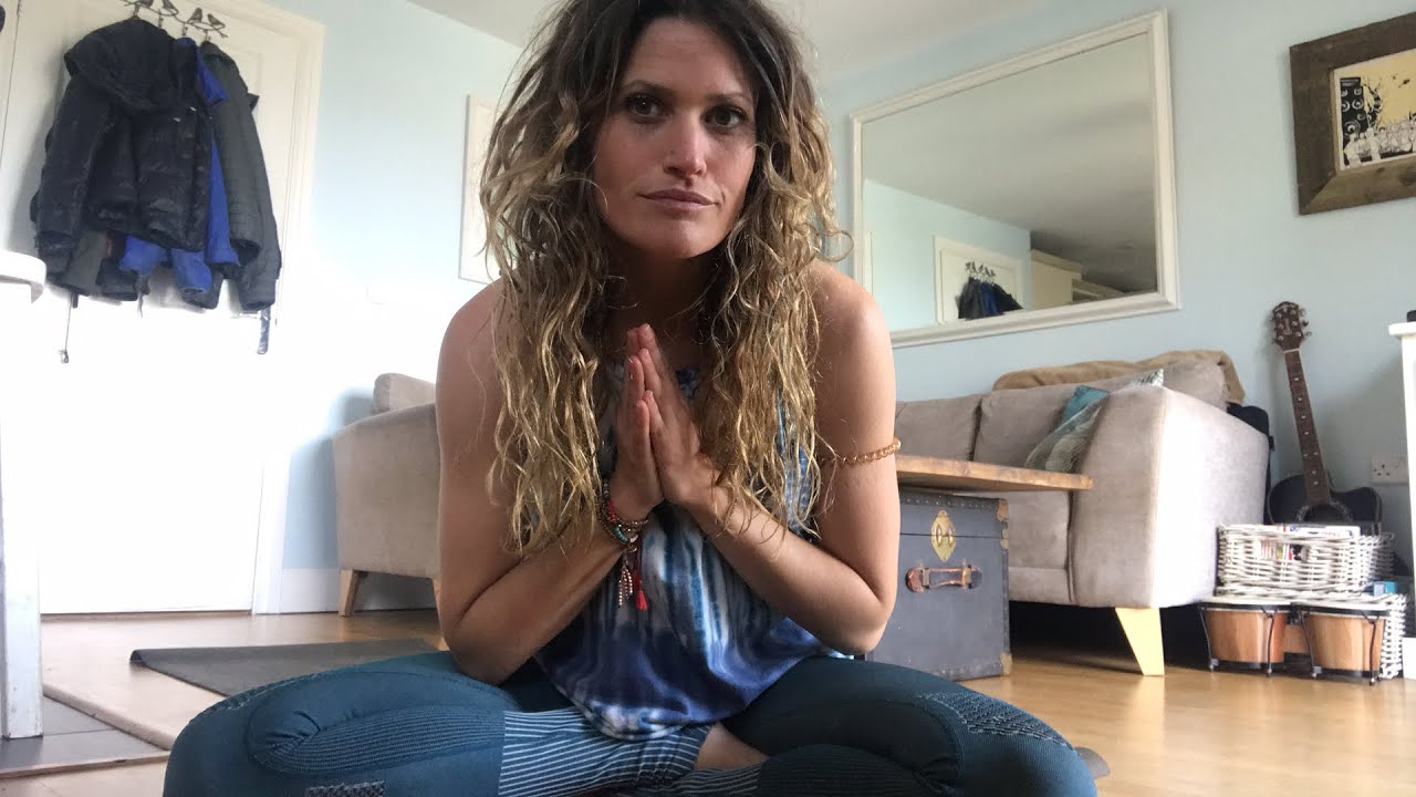 Yoga Crew - Quick Energy Flow