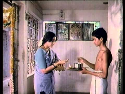 Bhagyada Lakshmi Baarama   Nodi Swamy Navirodu Hige   Anant Nag   Kannada Hit Song