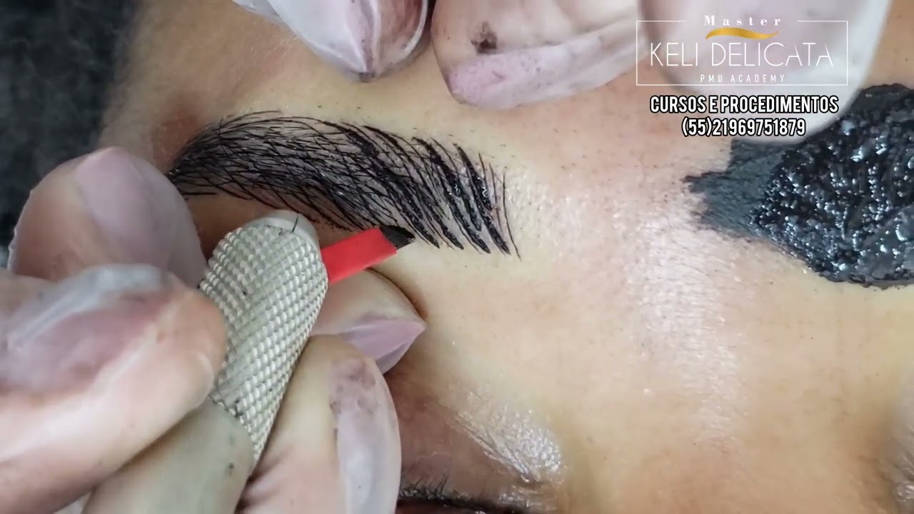 Micropigmentação  Microblading - eyebrow micropigmentation Mikropigmentierung der Augenbrauen