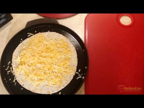 Making a Cheese Crisp in the Microwave with Reheatza®