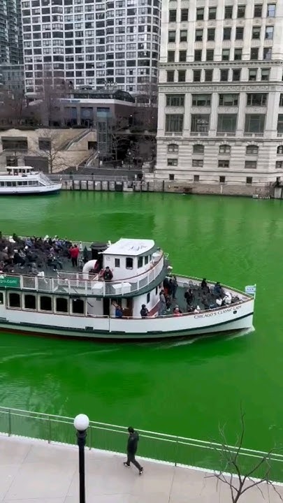 st patricks day boat tour chicago