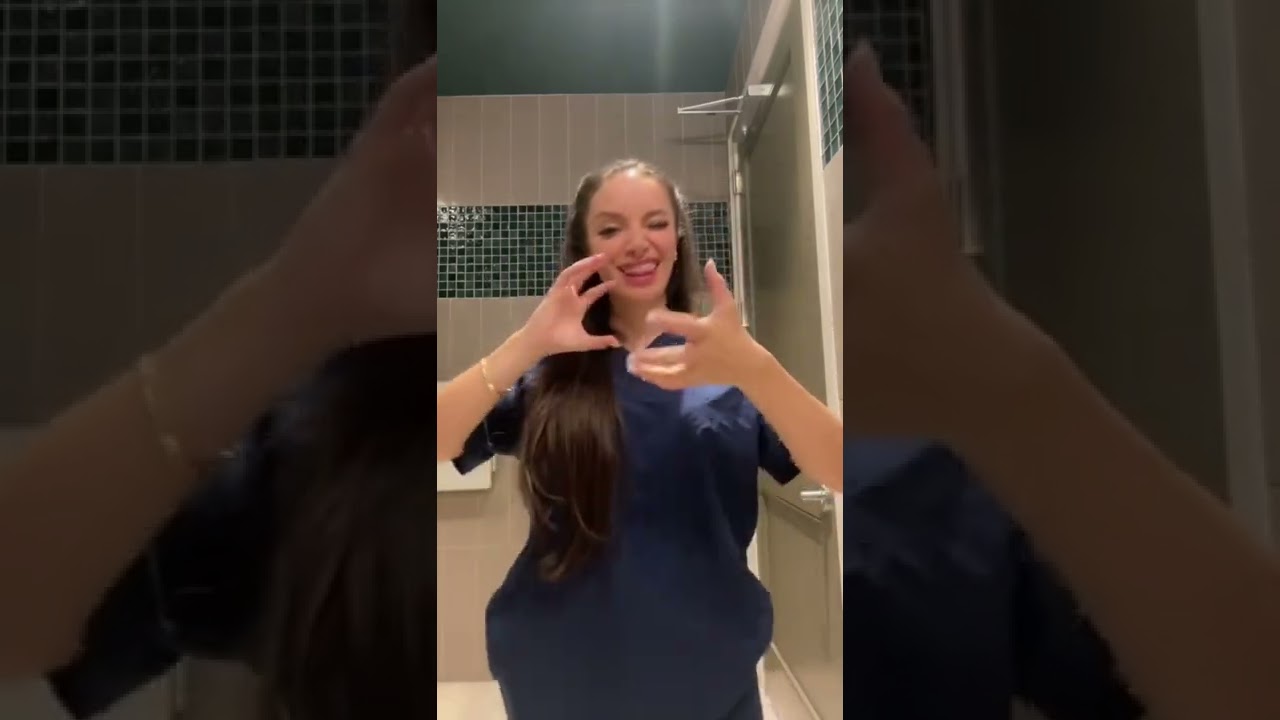 Doctor does tiktok dance!! 