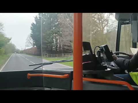 🇬🇧 WINDSCREEN VIEW BUS JOURNEY I Thames Travel River Rapids X38: Common ➔ Crowmarsh Roundabout